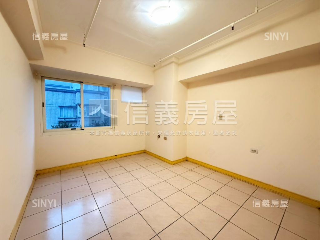 近未來捷運Ｇ１０三房車位房屋室內格局與周邊環境