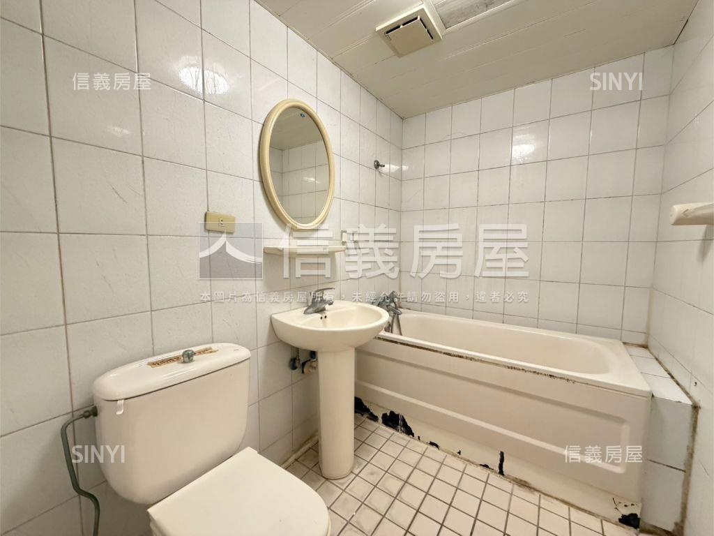 近未來捷運Ｇ１０三房車位房屋室內格局與周邊環境