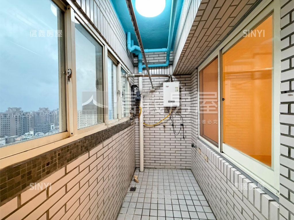 近未來捷運Ｇ１０三房車位房屋室內格局與周邊環境