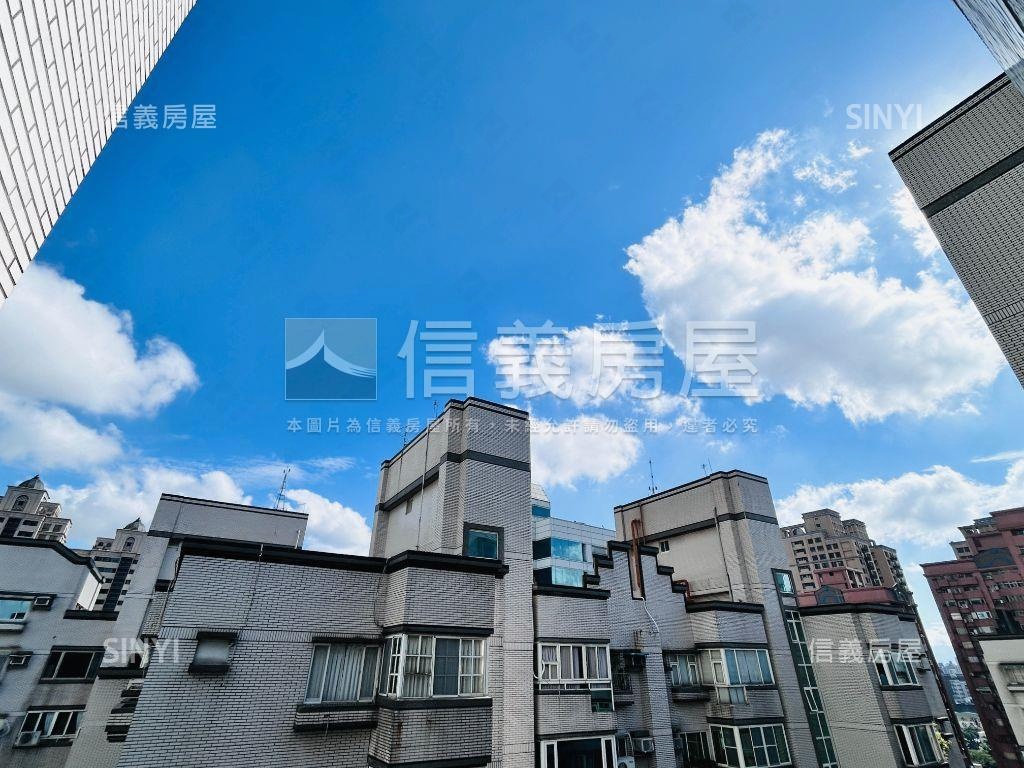 近未來捷運Ｇ１０三房車位房屋室內格局與周邊環境