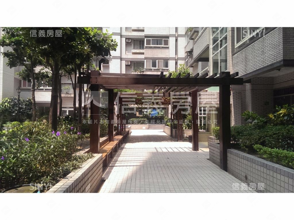 近未來捷運Ｇ１０三房車位房屋室內格局與周邊環境