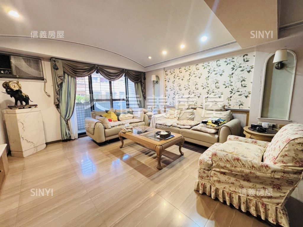 林富街。景觀四房雙平車房屋室內格局與周邊環境