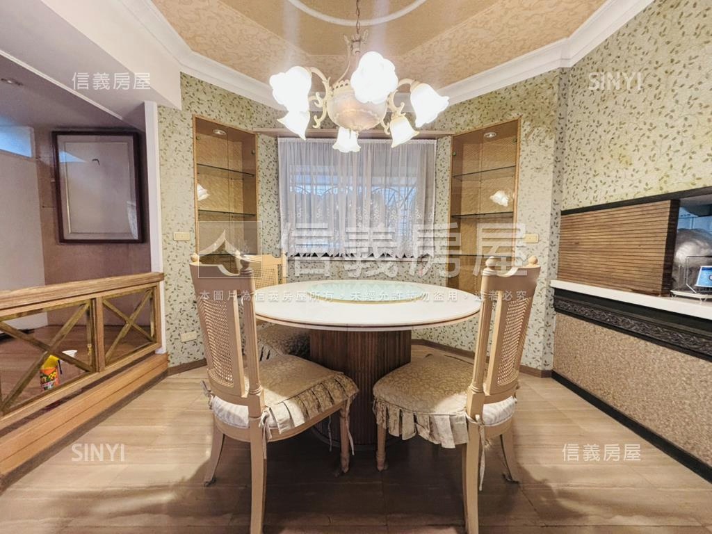 林富街。景觀四房雙平車房屋室內格局與周邊環境