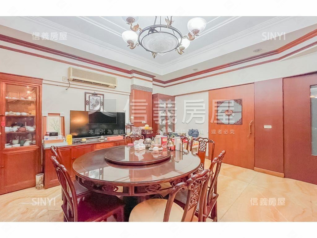 七期透天別墅讚房屋室內格局與周邊環境