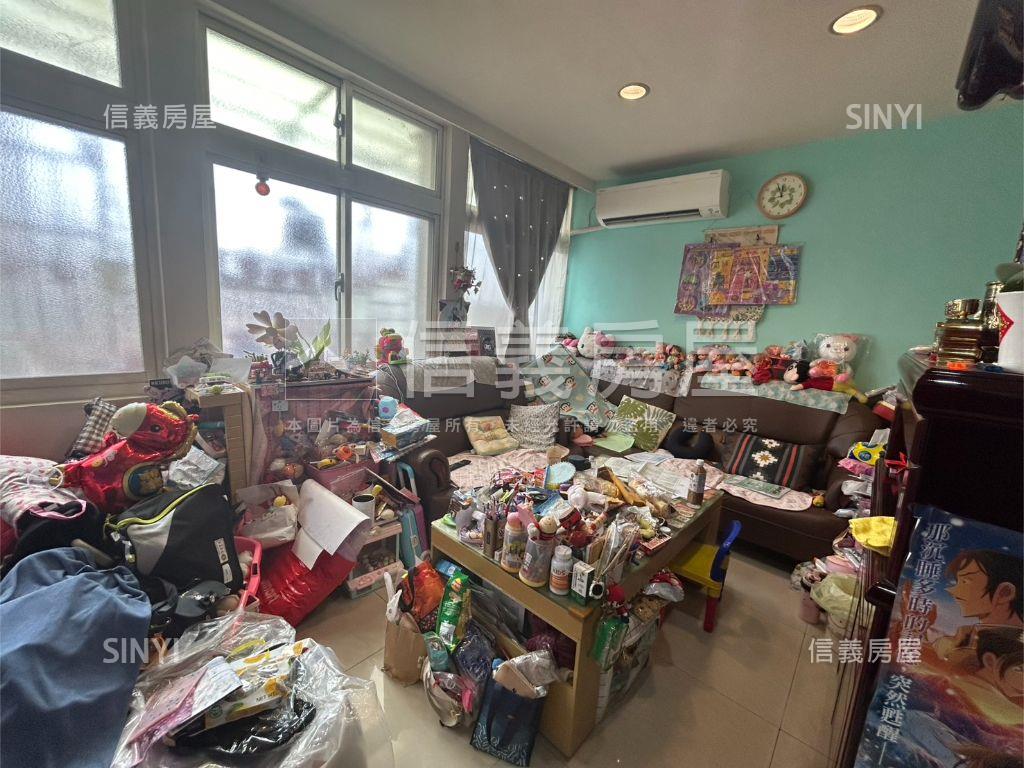 萬大公寓成家三樓房屋室內格局與周邊環境