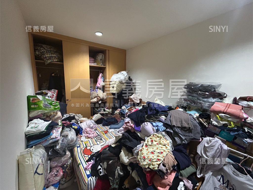 萬大公寓成家三樓房屋室內格局與周邊環境