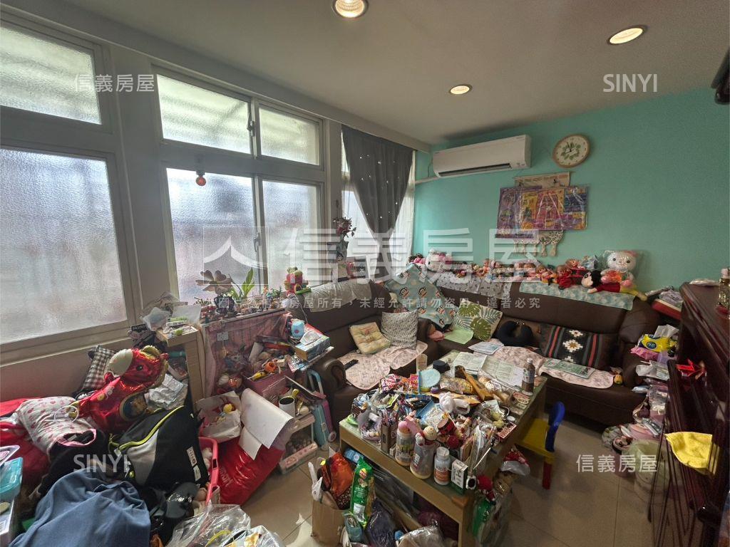 萬大公寓成家三樓房屋室內格局與周邊環境