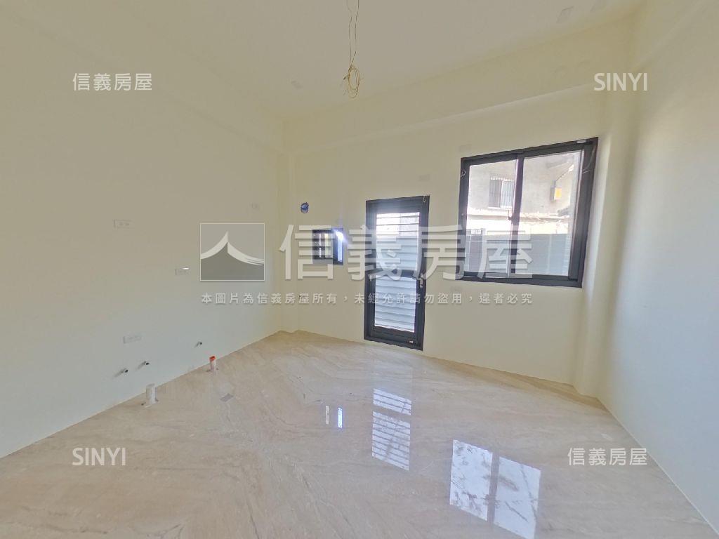 彰泰學區全新別墅房屋室內格局與周邊環境