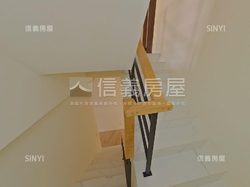 彰泰學區全新別墅房屋室內格局與周邊環境