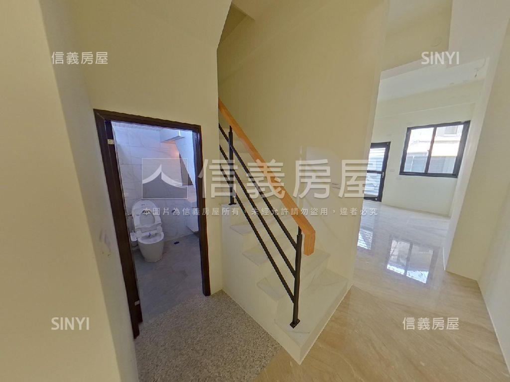 彰泰學區全新別墅房屋室內格局與周邊環境