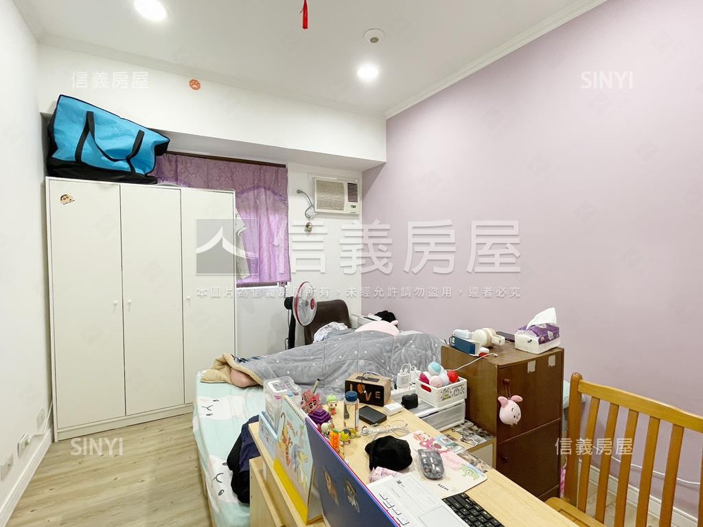 麗景大廈方正美四房房屋室內格局與周邊環境