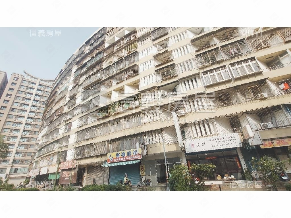 左營果貿好入手四房房屋室內格局與周邊環境