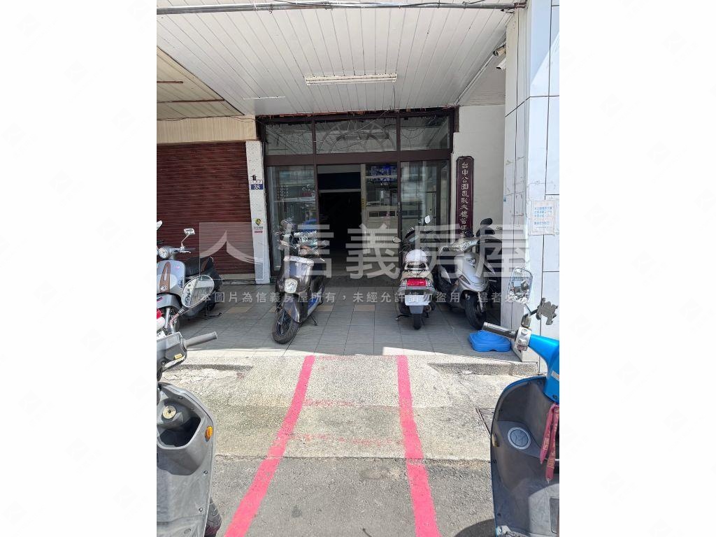 近台中公園萬代福精美套房房屋室內格局與周邊環境