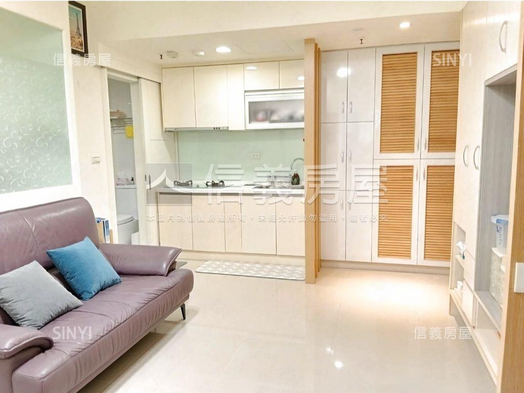 近文德站湖水裔靓兩房車位房屋室內格局與周邊環境