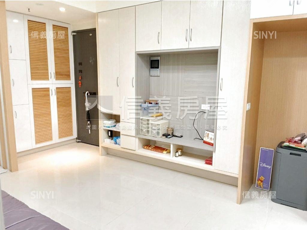 近文德站湖水裔靓兩房車位房屋室內格局與周邊環境