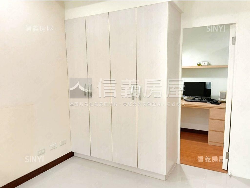 近文德站湖水裔靓兩房車位房屋室內格局與周邊環境