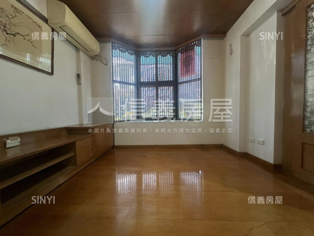 東區｜木質調庭院車墅房屋室內格局與周邊環境