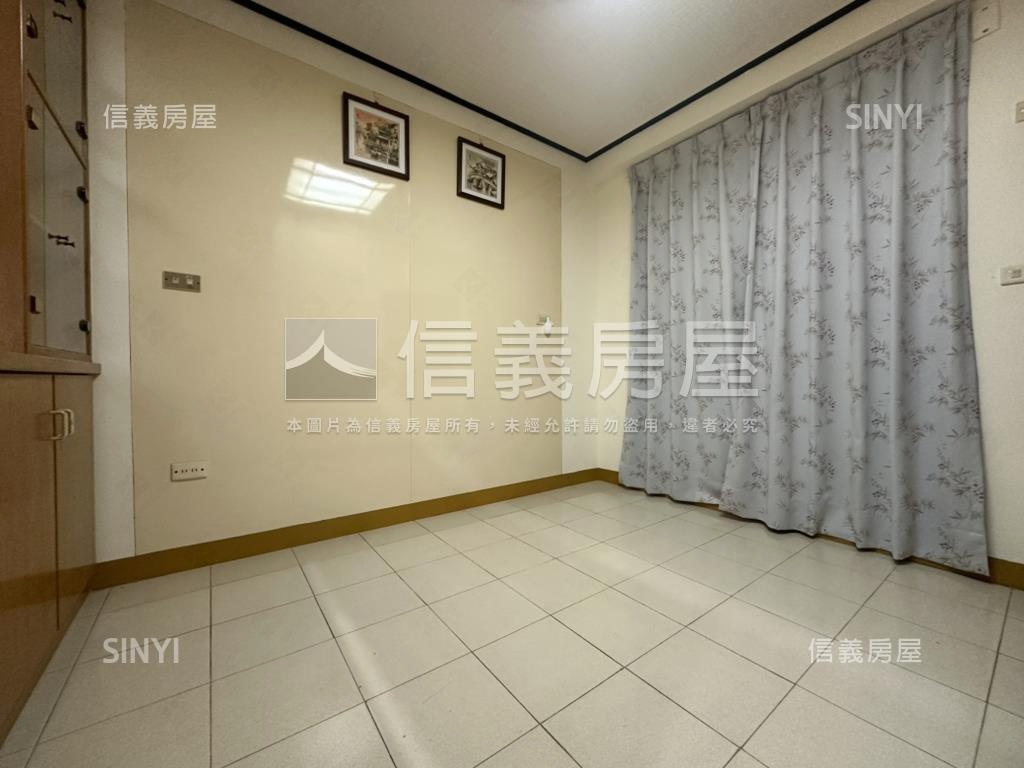 東區｜木質調庭院車墅房屋室內格局與周邊環境