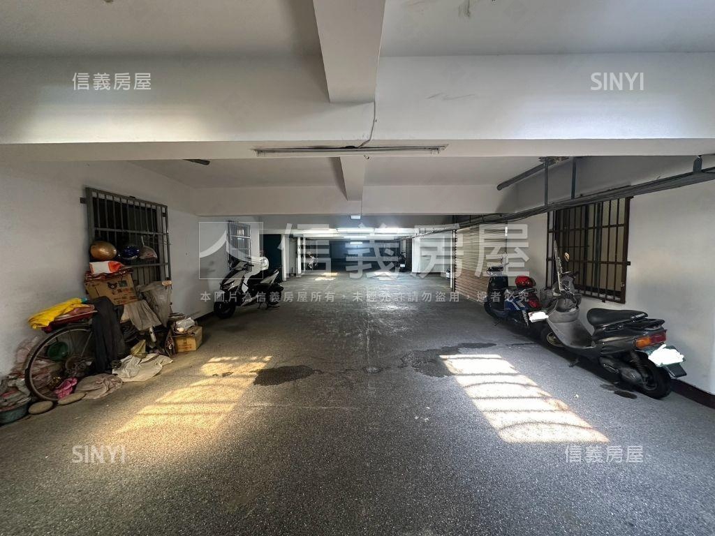 東區｜木質調庭院車墅房屋室內格局與周邊環境