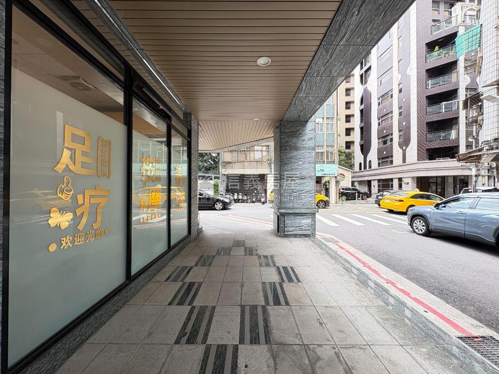 古亭新落成三角窗店面房屋室內格局與周邊環境