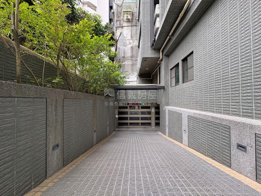 古亭新落成三角窗店面房屋室內格局與周邊環境