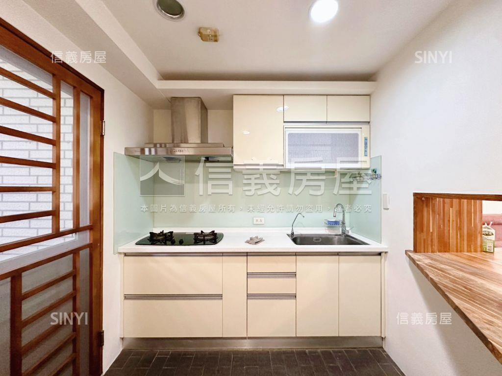 逢甲摩登歐洲稀有美屋房屋室內格局與周邊環境