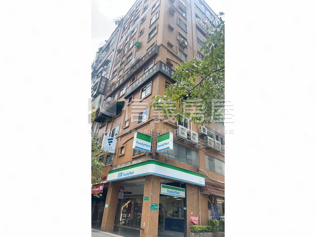 名人巷＞高樓景觀戶房屋室內格局與周邊環境