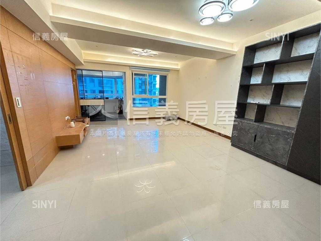 園上園鋼骨美三房房屋室內格局與周邊環境