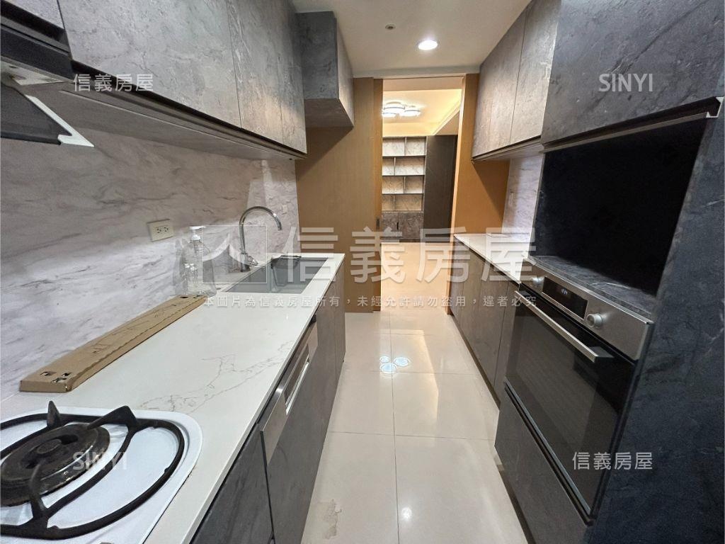 園上園鋼骨美三房房屋室內格局與周邊環境