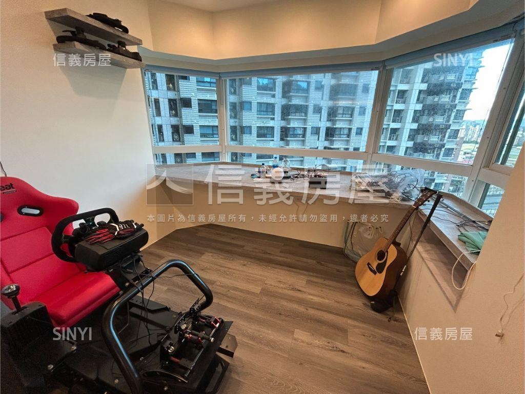 園上園鋼骨美三房房屋室內格局與周邊環境