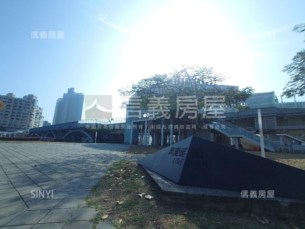 愛情河左岸１８樓Ａ１５房屋室內格局與周邊環境