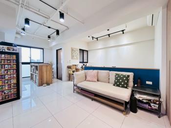 近高鐵寶徠花園兩房車位