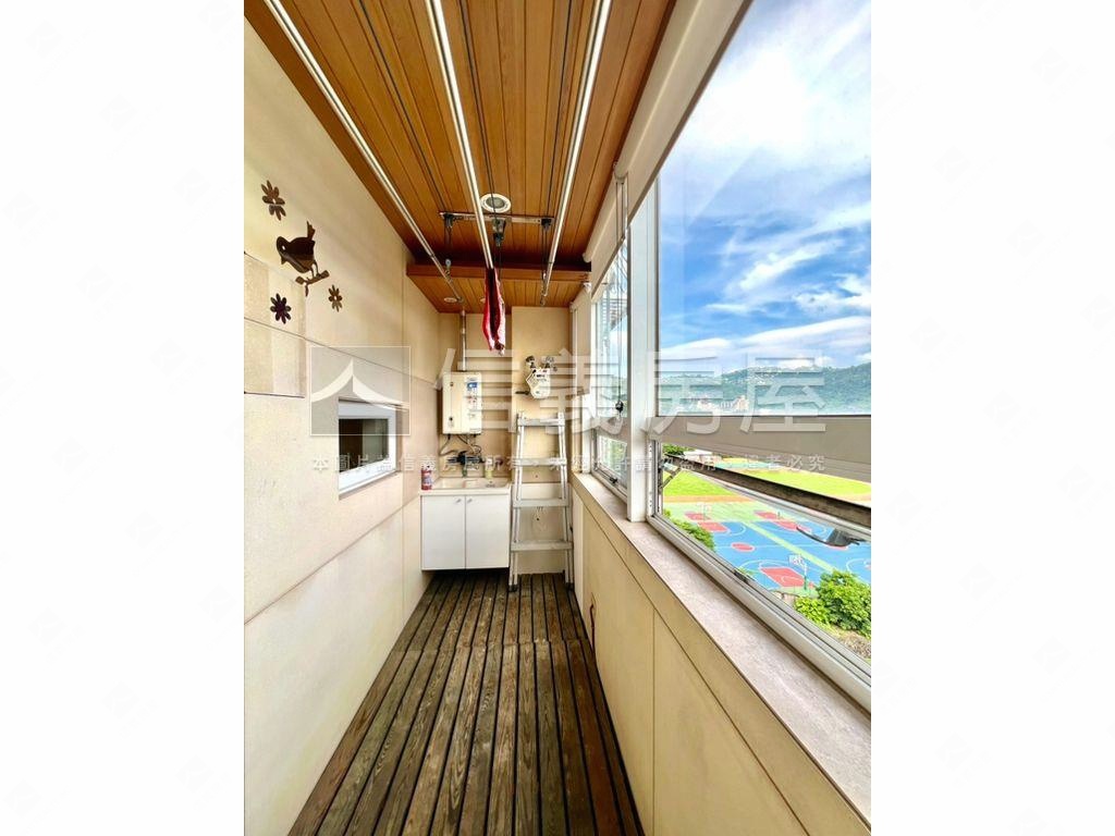 【悅園】稀有景觀樓中樓房屋室內格局與周邊環境