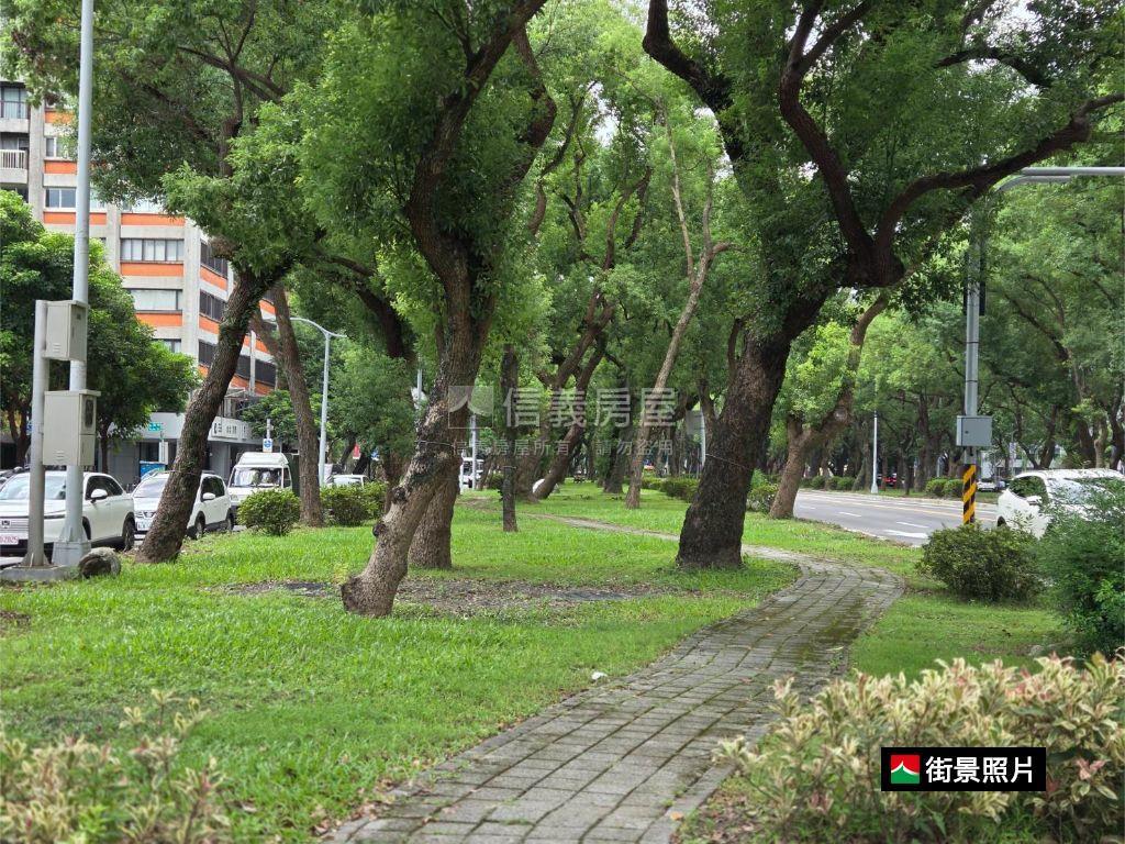 亞洲企業氣派辦公房屋室內格局與周邊環境