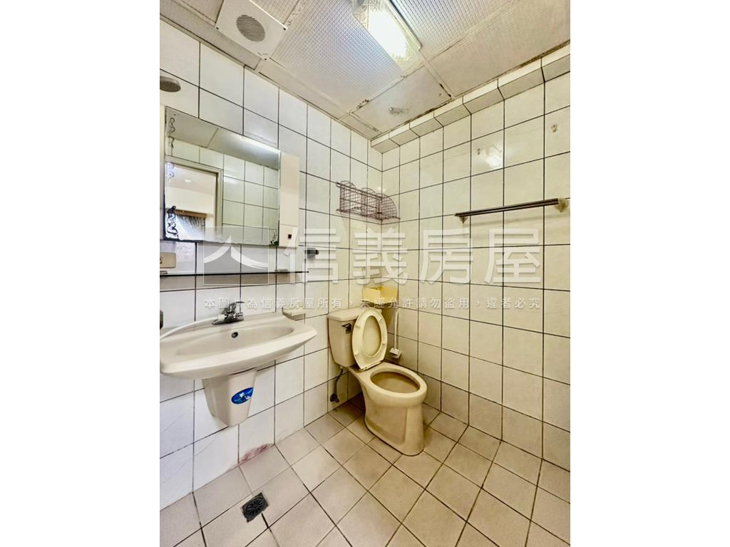 太平屋況佳低總價三房房屋室內格局與周邊環境