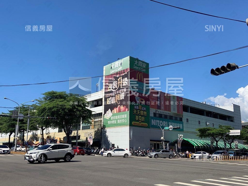 東榮路，臨路透天房屋室內格局與周邊環境