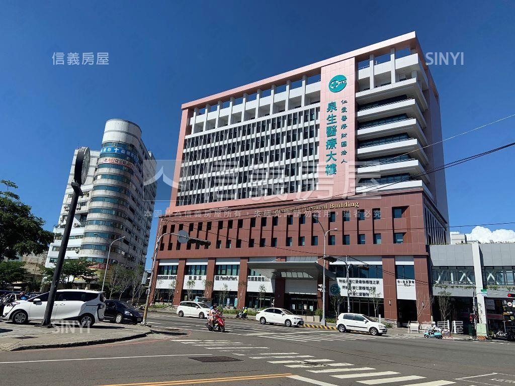 東榮路，臨路透天房屋室內格局與周邊環境