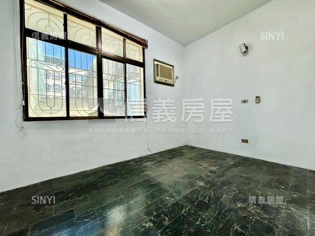 面崇學國小面寬透天房屋室內格局與周邊環境