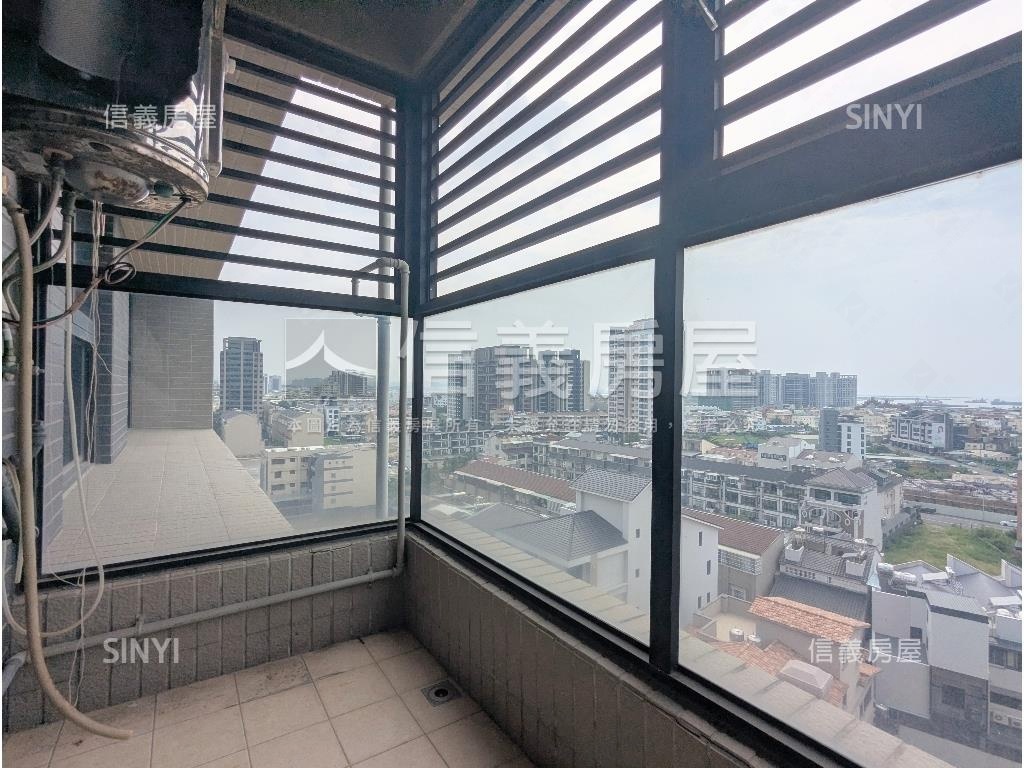 中高樓海景明亮車位美宅房屋室內格局與周邊環境