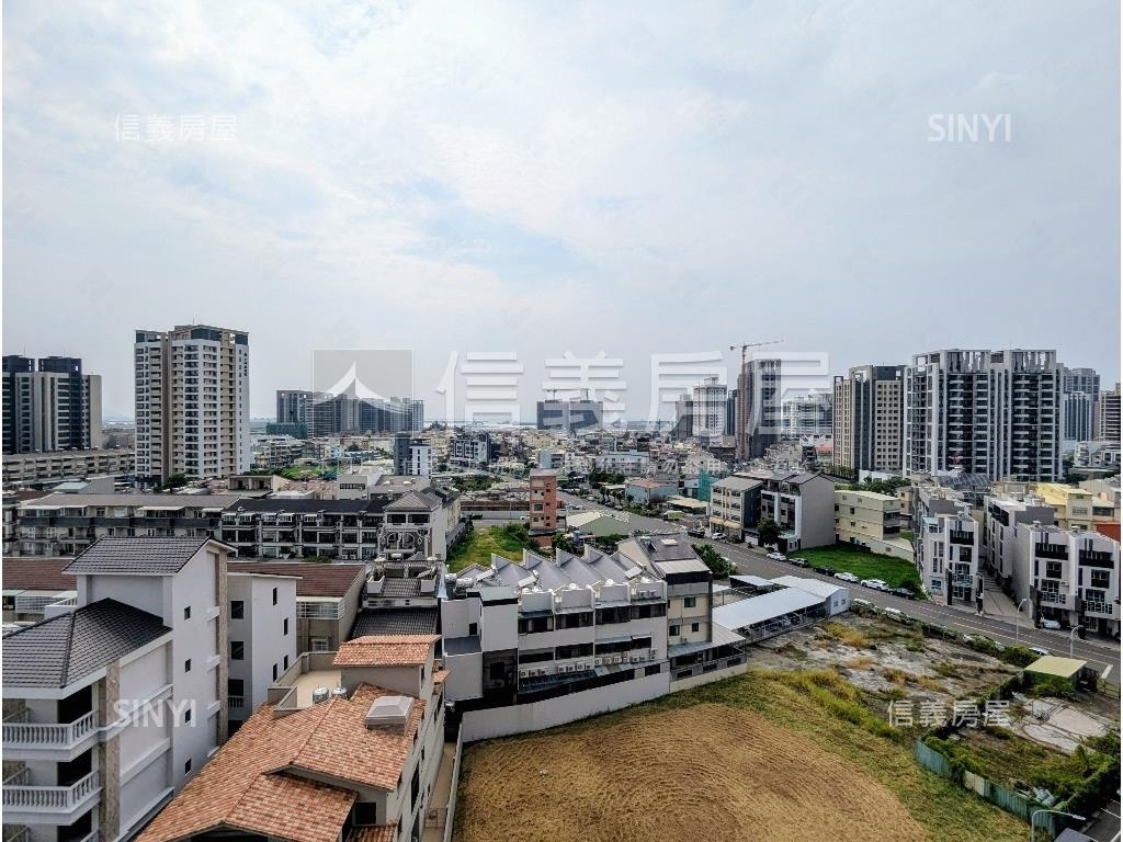 中高樓海景明亮車位美宅房屋室內格局與周邊環境