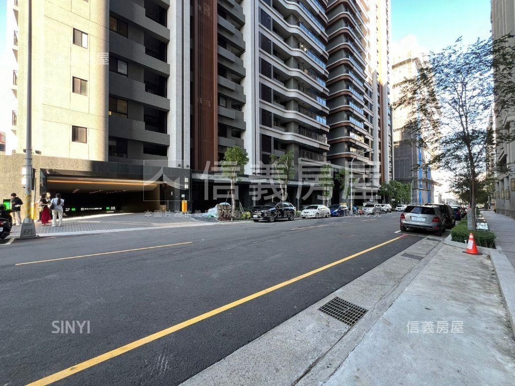 專任！高樓層三房平車房屋室內格局與周邊環境