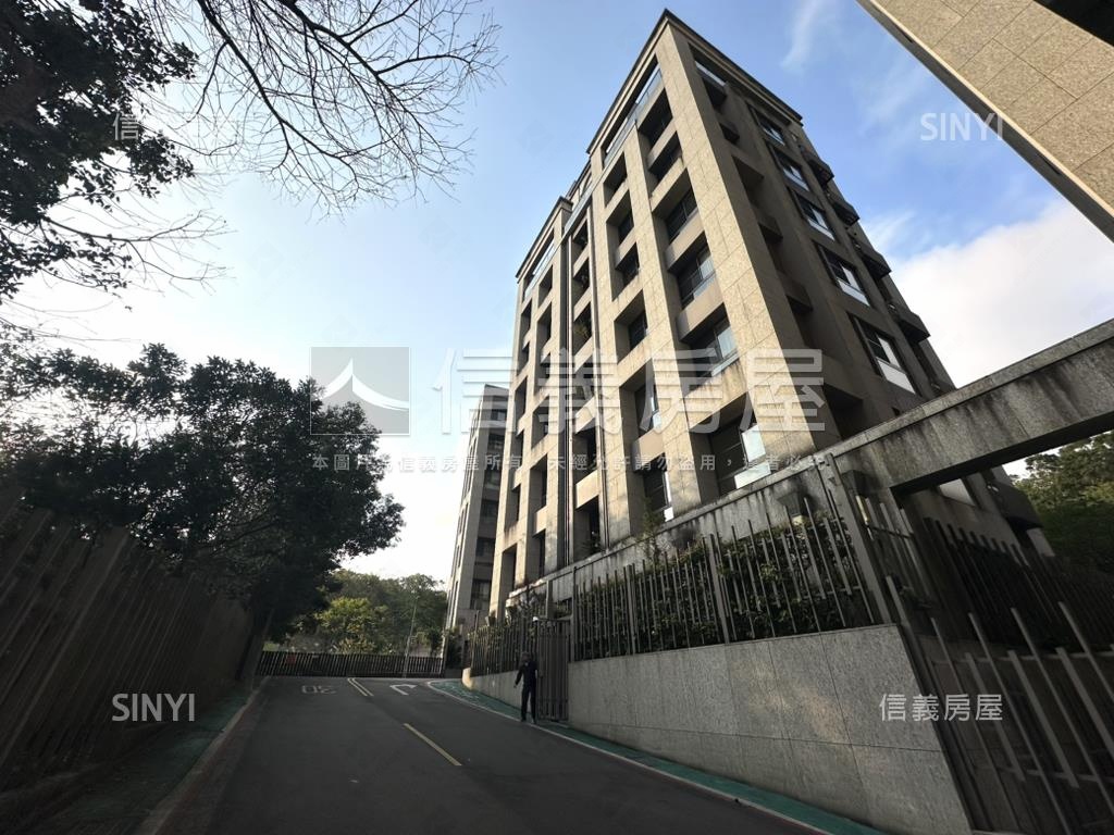 太平洋盛宴綠景兩房車位房屋室內格局與周邊環境