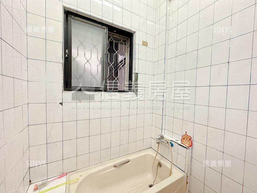 青雲路店面房屋室內格局與周邊環境