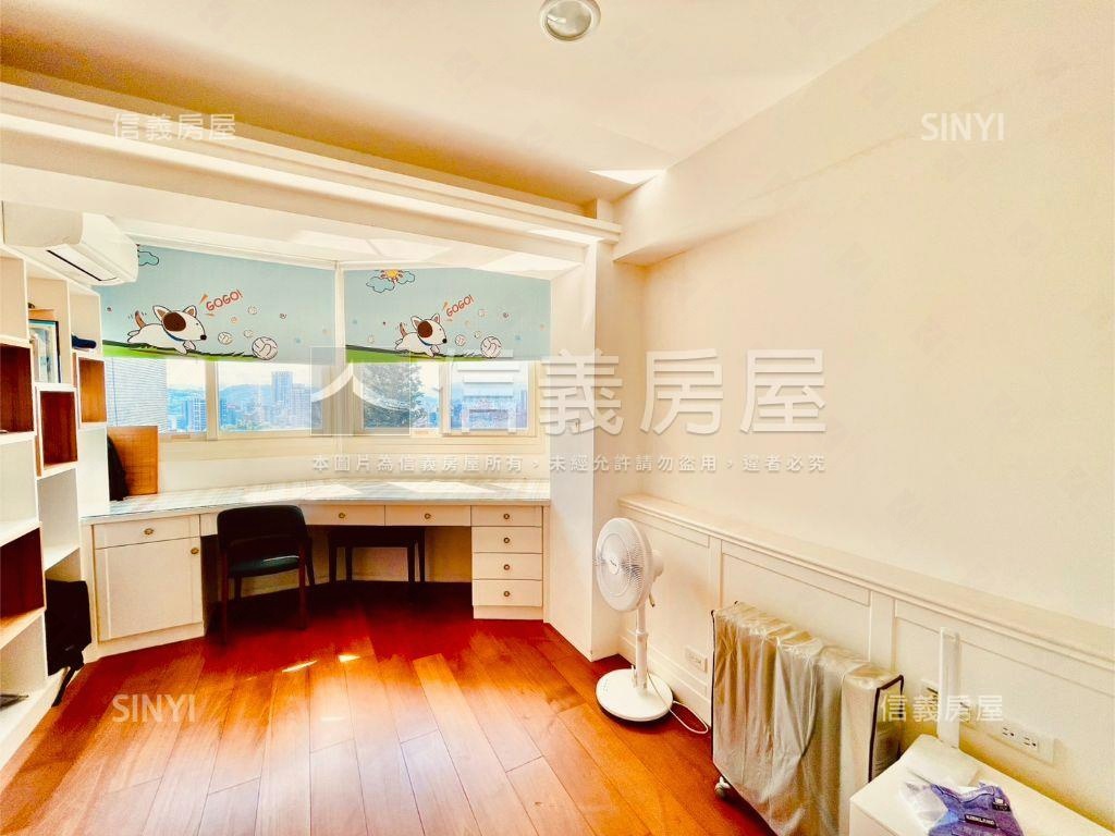 櫻花崗極景大戶房屋室內格局與周邊環境