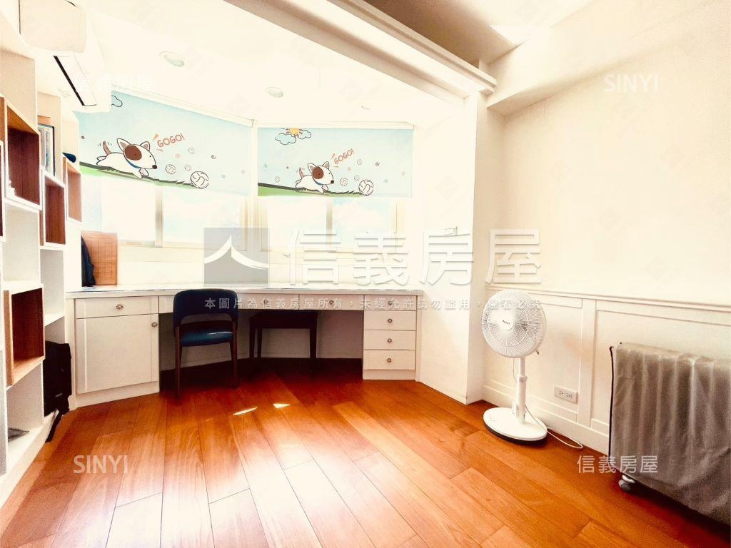 櫻花崗極景大戶房屋室內格局與周邊環境