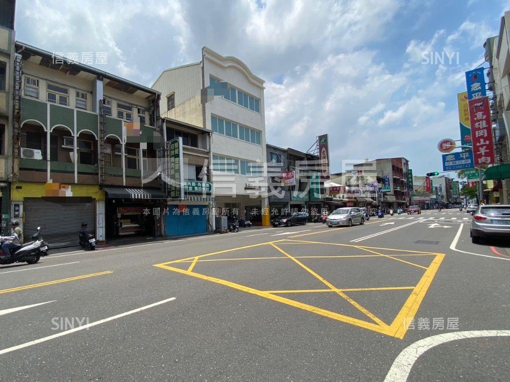 面寬約７米｜文賢路店面房屋室內格局與周邊環境
