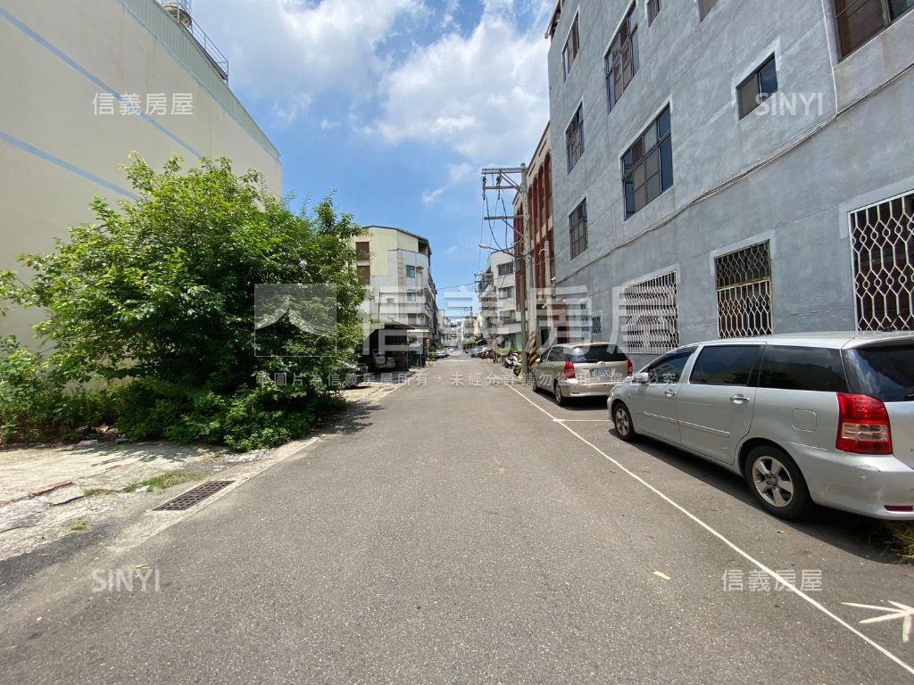 面寬約７米｜文賢路店面房屋室內格局與周邊環境