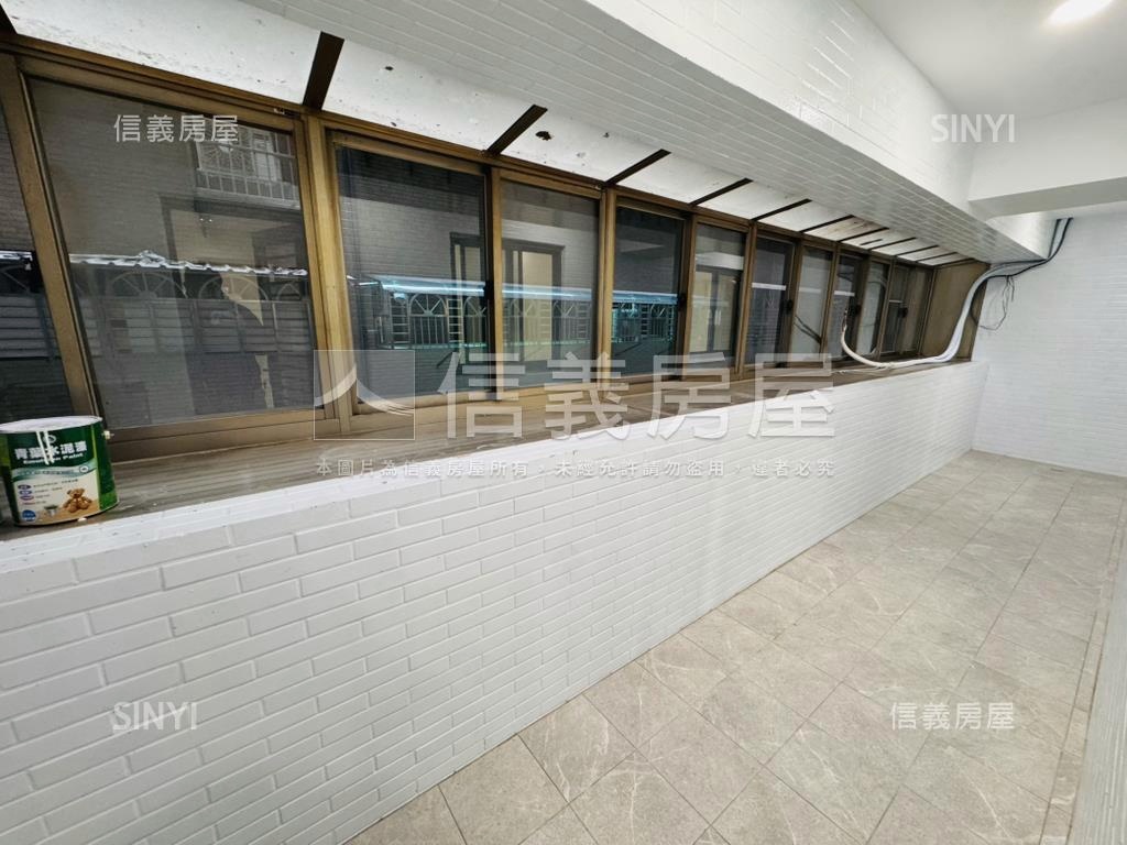 近板南線海山站電梯三房房屋室內格局與周邊環境