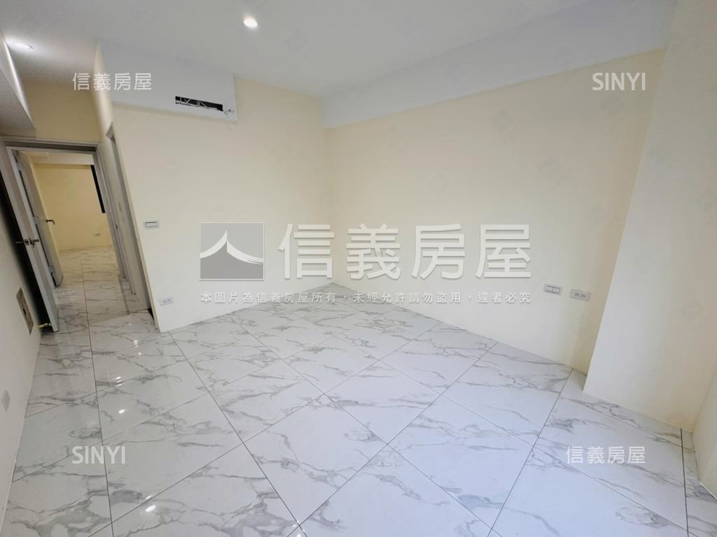 近板南線海山站電梯三房房屋室內格局與周邊環境
