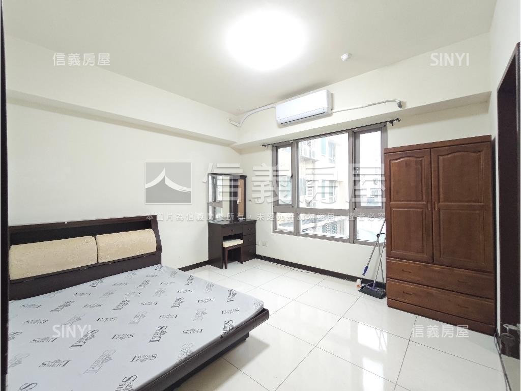 桂冠Ａ＋邊間三房車位房屋室內格局與周邊環境